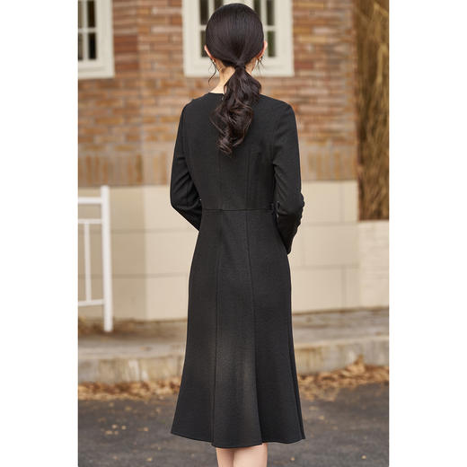 剩S/M/XL 米思阳2026春季极简风小黑裙优雅气质鱼尾连衣裙4767 商品图3