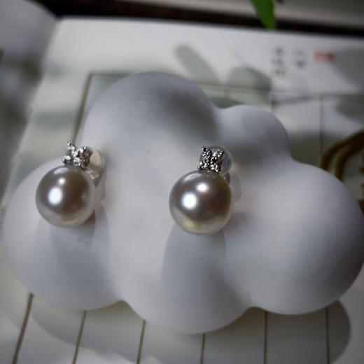 “月光”18k澳白珍珠耳钉 商品图5