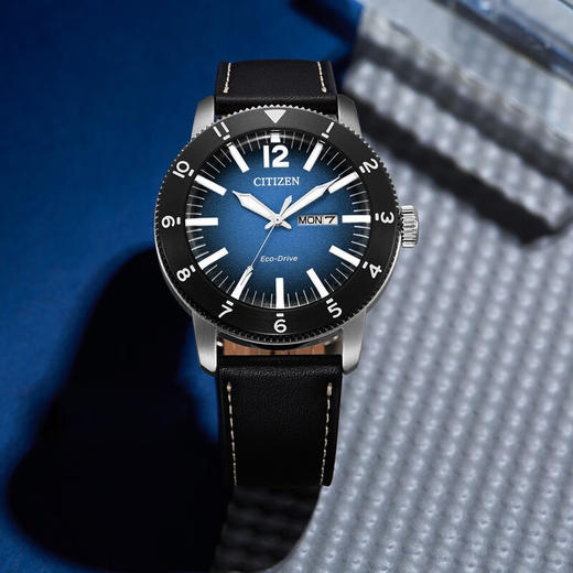 西铁城光动能男表AW0077-19LB 商品图0