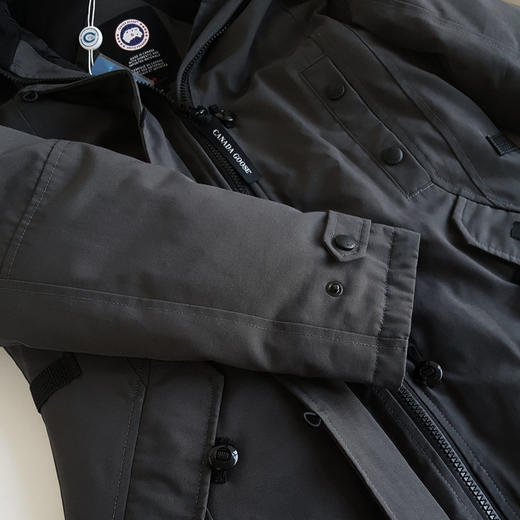 【95新】Canada Goose加拿大鹅2506L深灰色Kensington修身款派克大衣连帽羽绒服S码女士现售价：4700！121124TJ14 商品图4