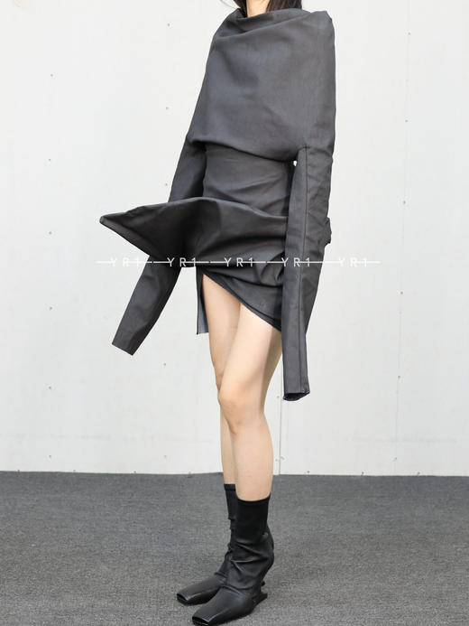 Rick Owens｜垂坠粉笔黑弹力牛仔布迷你裙 商品图3