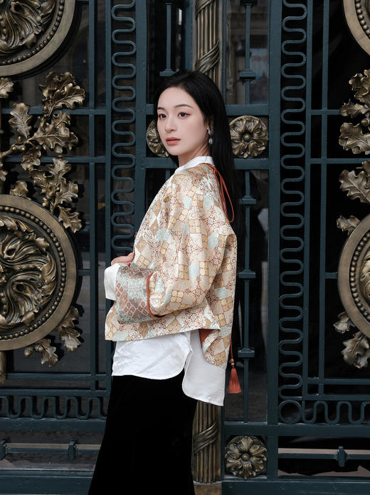 东方境X郭培| 牡丹刺绣提花新中式外套-橘色 商品图6