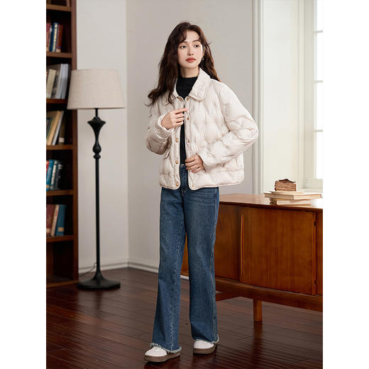 【专属特价】熙世界双面绒半高领T恤打底衫女秋冬新款复古金属扣黑色内搭上衣 商品图4