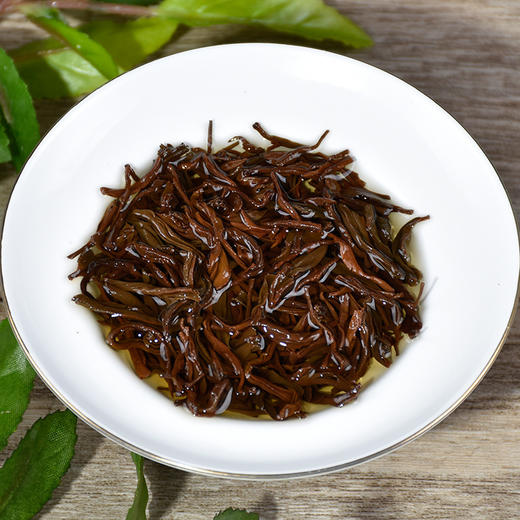 【传承罐装❗️武夷山正山小种】健康原产新茶桐木关正山小种红茶罐装共500g配礼品袋 商品图2