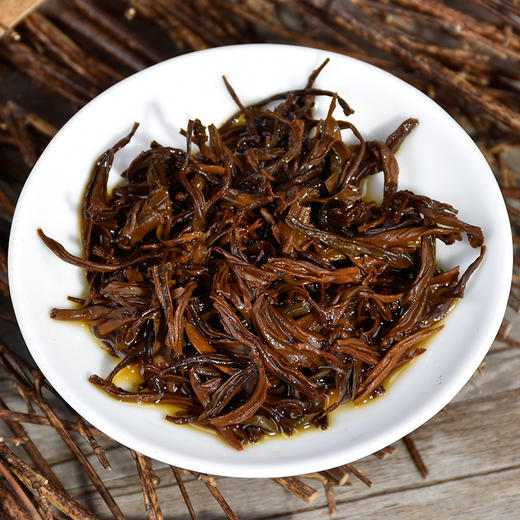 【500g送1壶4杯❗️武夷山金骏眉】传承罐装新茶蜜香型金骏眉罐装500g礼盒装配手提袋 商品图4