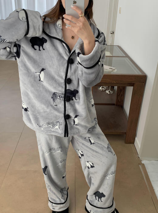 熊猫嘭嘭法兰绒家居服套装可外穿秋冬加厚情侣长袖睡衣 趣味孟聪 温暖过冬 商品图7