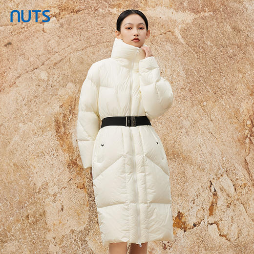 NUTS冬季白色简约收腰气质立领加厚保暖鸭绒长羽绒服女344091011 商品图1