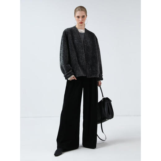 COCOBELLA奢感重工仿拉贡夹克外套女短款环保皮草大衣FU7010 商品图3