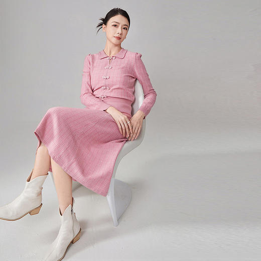 【hr】全新升级【铂金会员514/天猫699/差价185】(13254) 洛诗琳秋冬新款法式复古盘扣羊毛上衣高腰A字半身裙两件套 商品图2