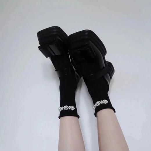 意大利系列 舒适好穿 百搭精致复古手工珍珠中筒袜 两色礼盒装 商品图2