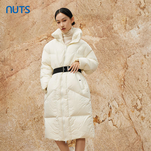 NUTS冬季白色简约收腰气质立领加厚保暖鸭绒长羽绒服女344091011 商品图3