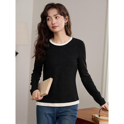 【专属特价】熙世界假两件正肩T恤上衣女长袖秋冬内搭圆领磨绒弹力针织打底衫 商品图1