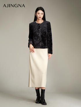 【商场同款】阿菁娜2024冬季新款经典小香风箱型丝绒短外套A29D107027