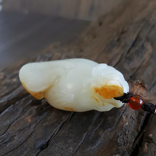 【天然正品】天然精品新疆籽料鲤鱼跃龙门造型（步步高升）和田玉吊坠项链44.7*25.4*16.1MM（皆取最大值）中性款现售价：5880！151124XY04 商品图6