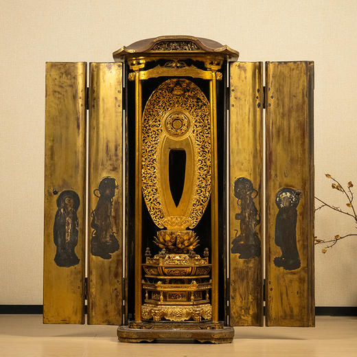 清 木雕金漆释迦摩尼背光佛造像及金漆彩绘飞天佛龛 商品图1