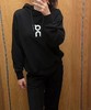 点此购买 On跑Club Hoodie秋冬季男女款运动连帽卫衣 bk 303406 商品缩略图14