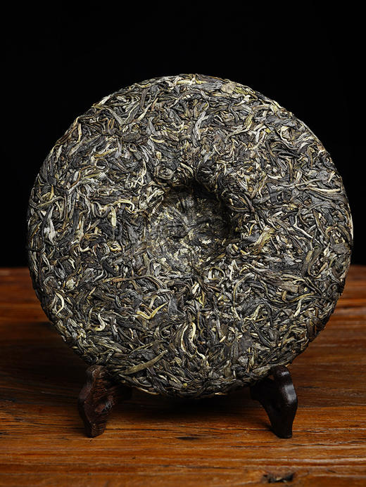 【大黑山】2024年头春头采倚邦新贵云南易武普洱茶生茶357克/饼 5饼/提 拍5发6 商品图2