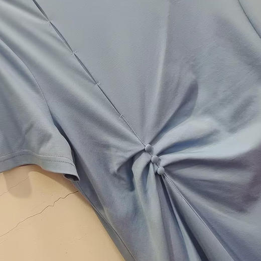 VIVIAN LIU薇薇安刘D2437402夏女装新款圆领腰部捏褶短袖连衣裙 商品图3