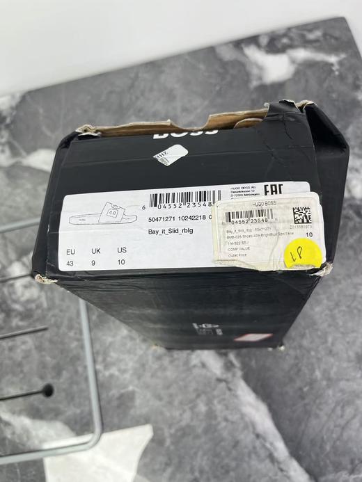 瑕疵意大利产 HUGO BOSS 男士夏季凸面徽标印花轻便休闲拖鞋一字拖 商品图2