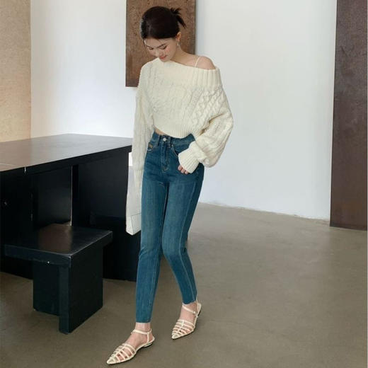 【顺丰包邮】33550 洛诗琳四季设计感修身毛边小脚铅笔牛仔裤女500599 商品图3