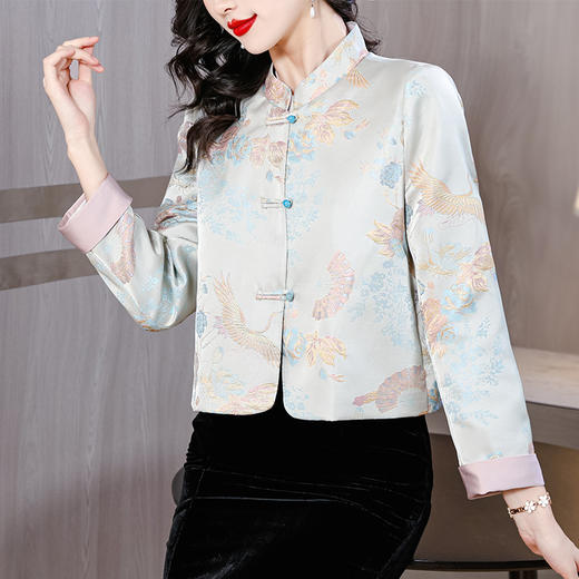 AHM2612 2024新品时尚提花新中式短外套修身百搭垂感改良西装 商品图3