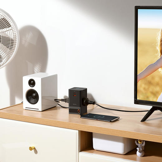 倍思氮化镓65W 快充数字式排插 全能选手 六台设备同时连  金点设计大奖 商品图8