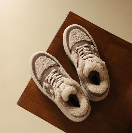 westory2024年秋冬新款休闲风厚底平跟舒适百搭毛毛鞋休闲老爹鞋W24DM85081 商品图2