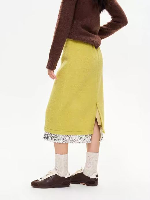 heris/H44116/芥黄色水波纹毛呢 拼接亮片中长半身裙 商品图1