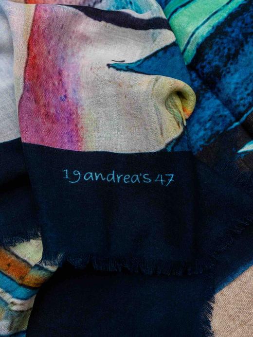 19 Andrea‘s 47 羊绒围巾 商品图3