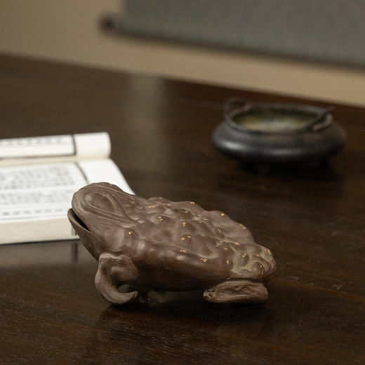 清 紫砂金蟾摆件 商品图3