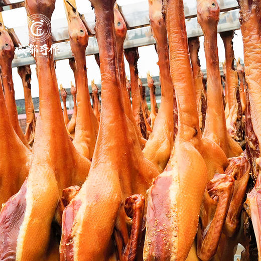 【非遗腊鸡板鸭】成都手作非遗美食九尺板鸭 风干腊鸡 农户散养三黄鸡风吹鸡 烟熏熟食酱卤鸭子 真空包装【非物质文化遗产】【四川特产】 商品图9