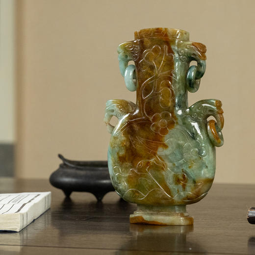 清 翡翠喜上眉梢活环耳赏瓶摆件 商品图0