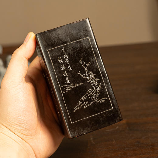 民国 大漆撒银山水诗文笔筒 商品图1