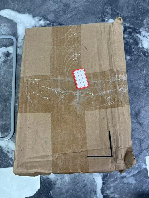 瑕疵Columbia/哥伦比亚 男士户外网面透气轻盈防水胶底耐磨抓地运动鞋 商品图4