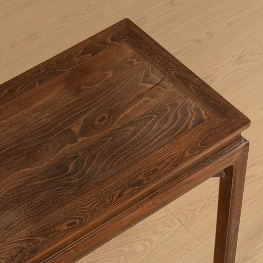 清 柞榛木高束腰霸王枨马蹄腿香案 商品图2