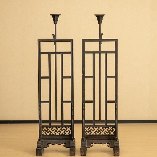 清 红木升降式灯台（一对） 商品图0