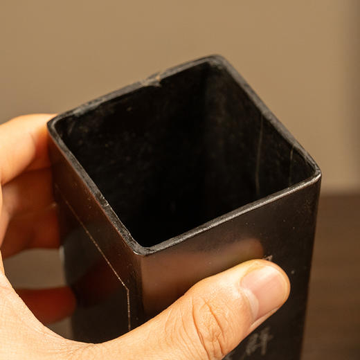 民国 大漆撒银山水诗文笔筒 商品图2