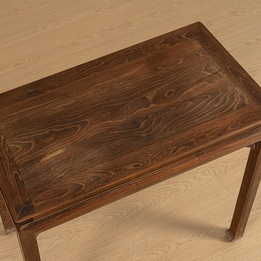 清 柞榛木高束腰霸王枨马蹄腿香案 商品图3