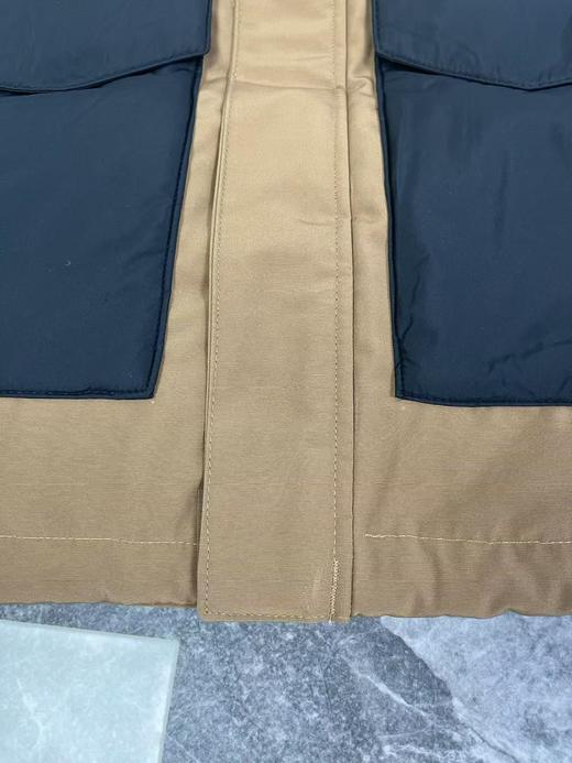 瑕疵Columbia/哥伦比亚 男秋冬保暖金点热反射立领刺绣标棉服马甲 商品图3