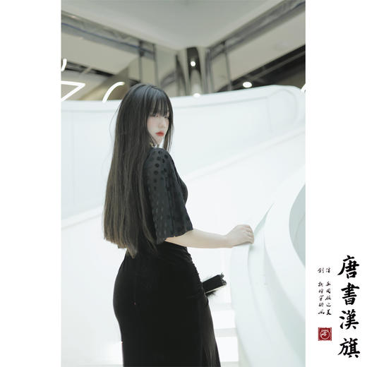 【墨 青】精美柔顺丝绒改良旗袍气质优雅新中式 商品图3