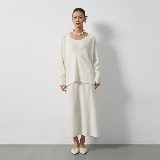 东黎 • 山羊绒女士秋冬深V套衫 3339 商品图3