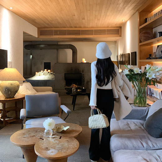 <曾小咸推荐>杏色领口系带短款毛织衫 日常159.99/件 立减70 秒杀89.99/件！！ 商品图4