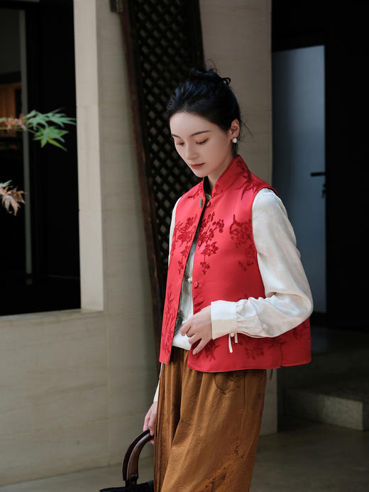 盛唐牡丹| 丹罽红梅兰竹菊漳缎马甲 (里素缎) 商品图3