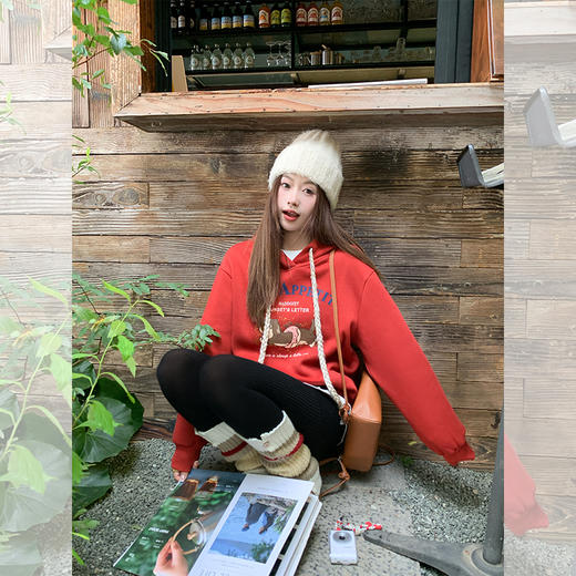 <曾小咸推荐>新品现货秒杀！卖完下架不再补 ！微信粉丝打折价！！酒红色印花加绒连帽卫衣 日常189.99/件 立减100 秒杀89.99/件！！ 商品图3