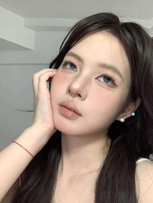 annieone 半年抛美瞳 幻想家灰 直径14.2mm着色13.4mm 商品图0