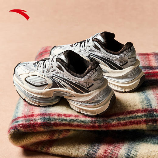 安踏扶摇2版丨老爹鞋女厚底增高复古潮流运动鞋休闲鞋122448899 商品图0