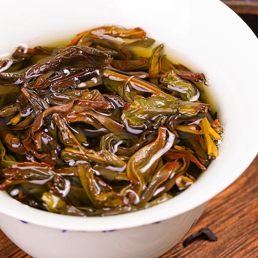 福鼎白茶【猪事顺意】甄选2015年福鼎管阳白茶十年陈老白茶寿眉【2019年猪年生肖纪念饼】焖、泡、煮皆可 350克/茶饼 拍5发6 商品图5