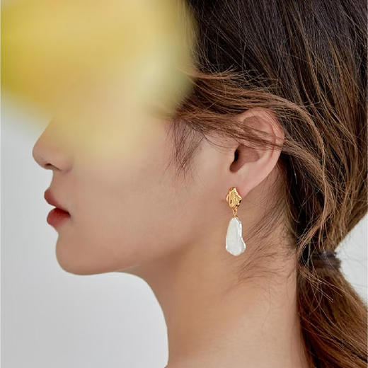 【顺丰包邮】52409 洛诗琳设计感不规则纯银天然巴洛克珍珠耳环0819 商品图1