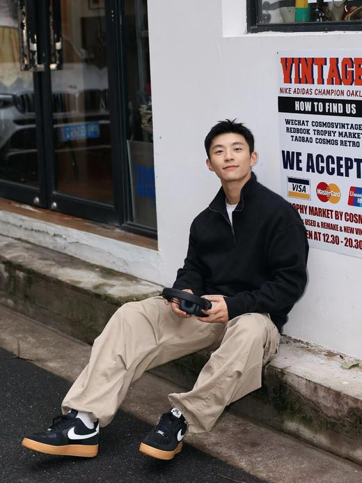 男款虎头刺绣加绒半高领拉链卫衣 商品图4