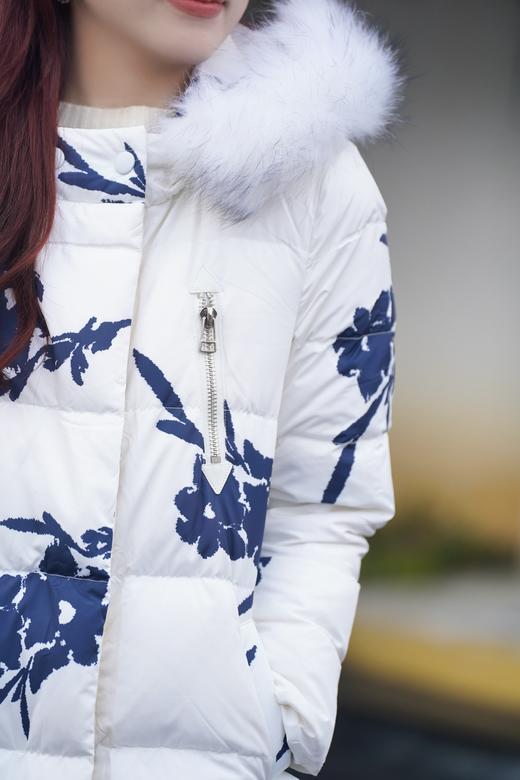 S125 臣禾国风青花瓷羽绒服9234070652 商品图6